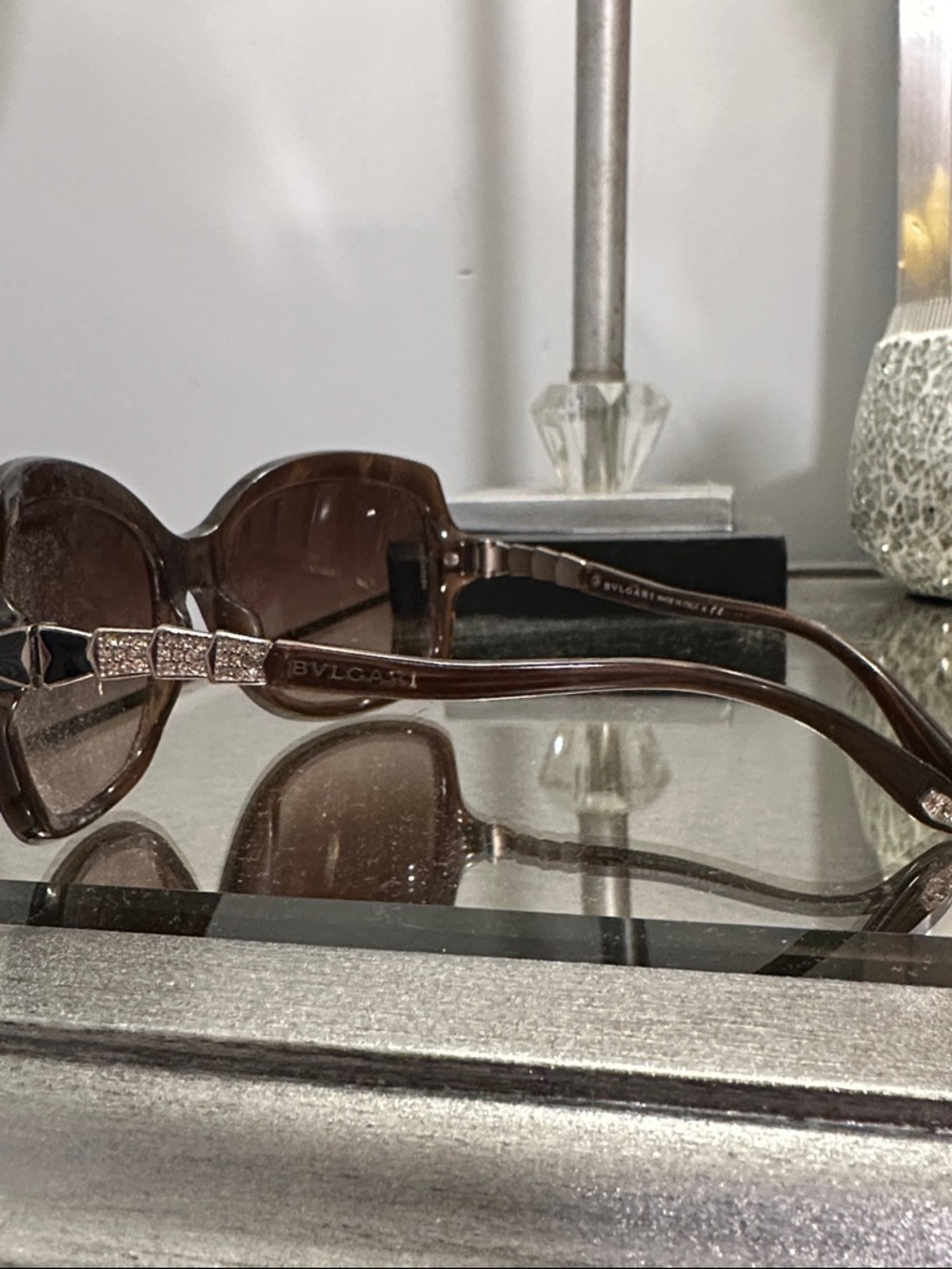Authentic Bvlgari Classic Brown Oversized Women's Sunglasses - Picture 3 of 4